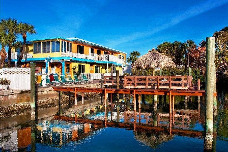 Bayview Plaza Waterfront Resort St. Pete Beach Exterior photo